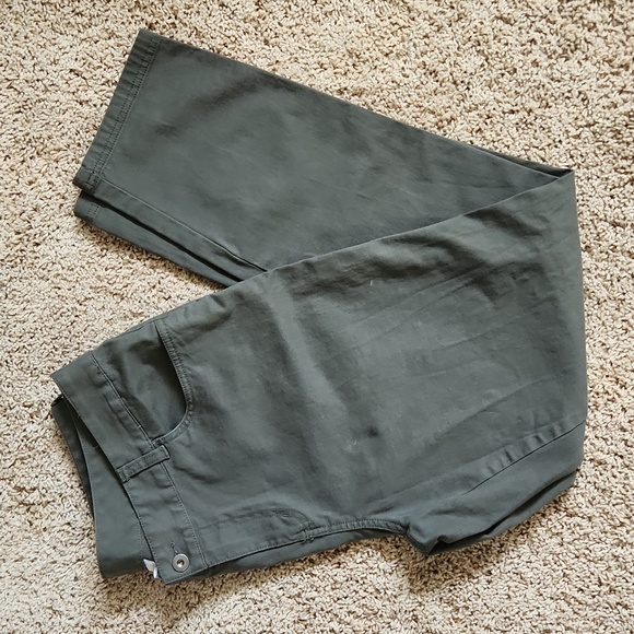 Columbia Denim - Columbia Women's Jeans in Olive Green